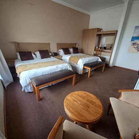 Gonubie Hotel Экстерьер фото