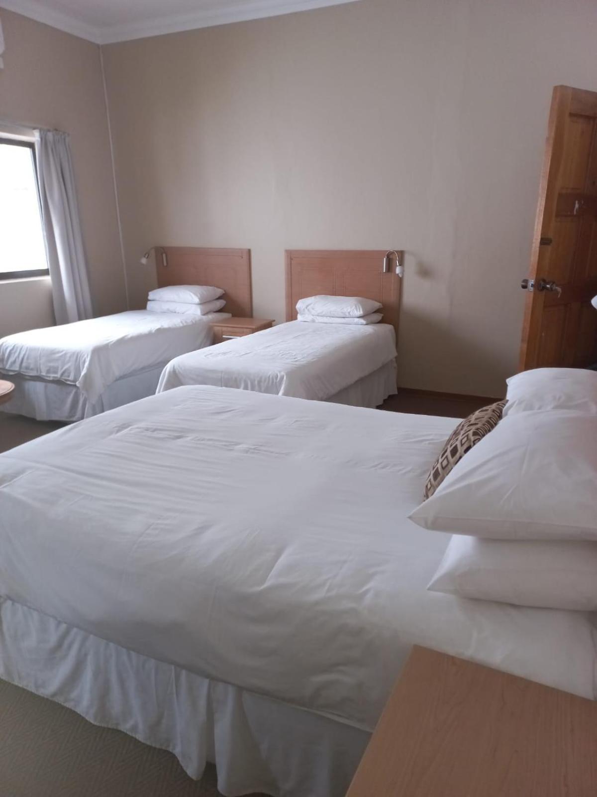 Gonubie Hotel Экстерьер фото