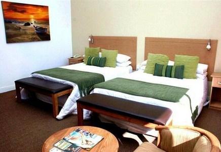 Gonubie Hotel Экстерьер фото