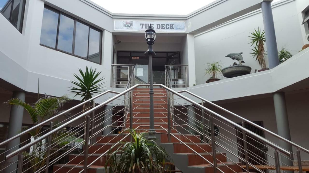 Gonubie Hotel Экстерьер фото